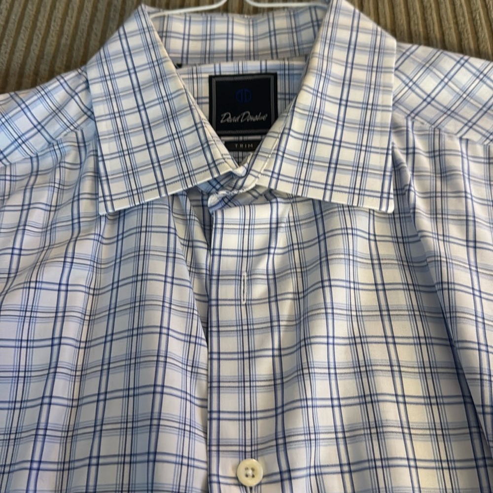 Men’s David Donahue dress shirt. 17 1/2 x 34/35